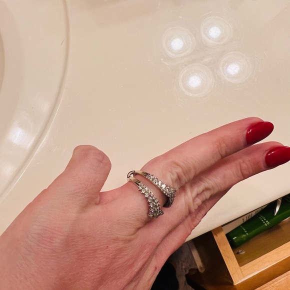 Wedding Band - Picture 8 of 9